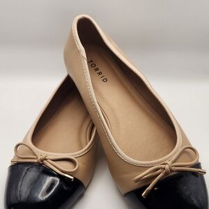Torrid Women's Black and Tan Ballet Flats